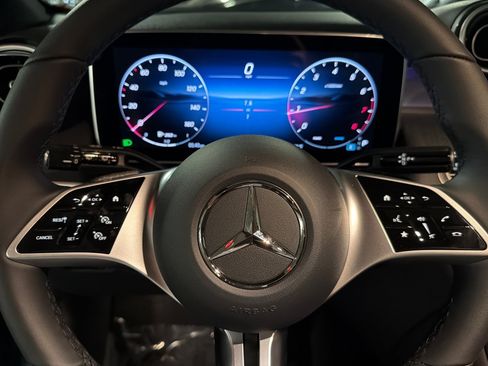 New 2026 Mercedes-Benz GLC 300 image 22
