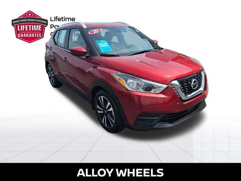 Certified 2020 Nissan Kicks SV FWD image 6