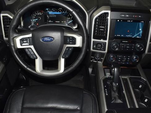 Used 2019 Ford F150 4x4 SuperCrew image 16