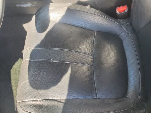 Used 2018 Honda Civic Touring image 16