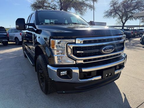 Used 2021 Ford F250 Lariat image 1