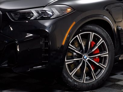New 2026 BMW X5 xDrive50e w/ Executive Package