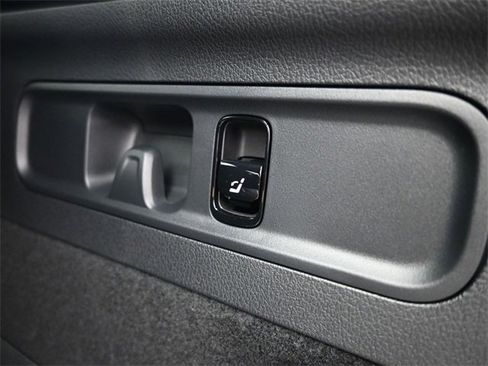 New 2025 Mercedes-Benz GLC 43 AMG 4MATIC image 43