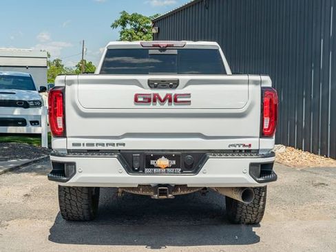 Used 2021 GMC Sierra 2500 AT4 w/ AT4 Premium Plus Package image 5