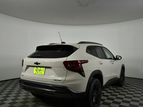 New 2026 Chevrolet Trax ACTIV image 11