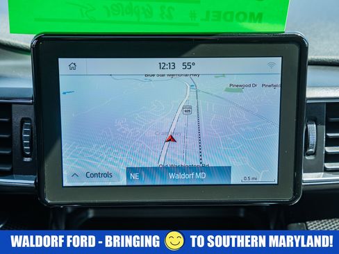 Used 2023 Ford Explorer ST-Line w/ Class IV Trailer Tow Package AWD/4WD image 24