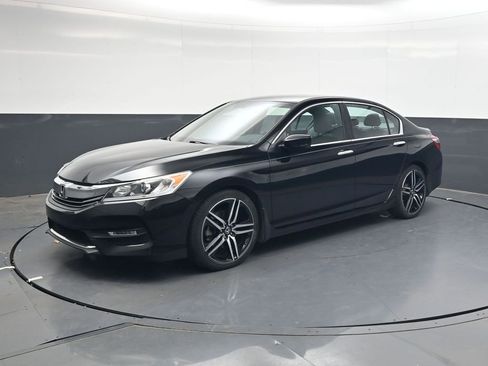 Used 2017 Honda Accord Sport Special Edition image 8