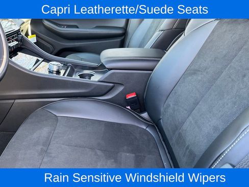 New 2025 Jeep Grand Cherokee L Altitude image 14