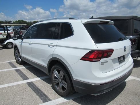 Used 2020 Volkswagen Tiguan SE FWD image 4