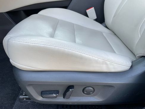 Used 2023 Nissan Rogue SL w/ SL Premium Package AWD/4WD image 11