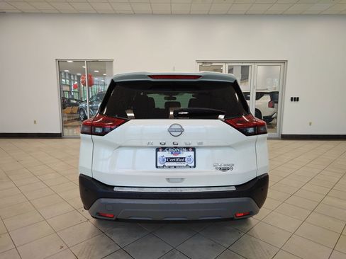 Used 2023 Nissan Rogue SV AWD/4WD image 4