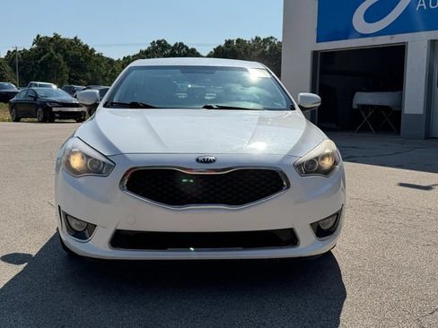 Used 2014 Kia Cadenza Premium FWD image 2