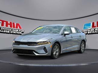 Used 2023 Kia K5 LXS FWD video 1