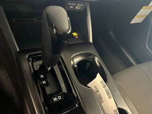 New 2026 Subaru Outback Limited AWD/4WD image 38
