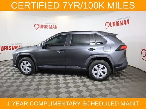 Used 2021 Toyota RAV4 LE w/ Carpet Mat Package (TMS) AWD/4WD image 17