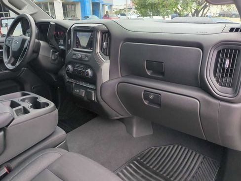 Used 2024 Chevrolet Silverado 1500 Custom Trail Boss AWD/4WD image 28