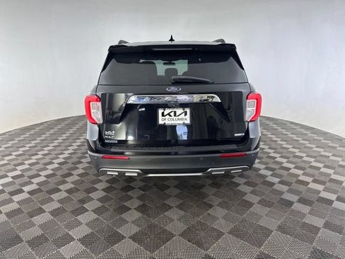 Used 2020 Ford Explorer XLT w/ Equipment Group 202A AWD/4WD image 8