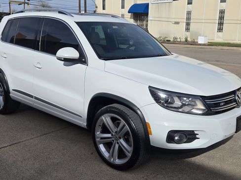 Used 2015 Volkswagen Tiguan R-Line image 12