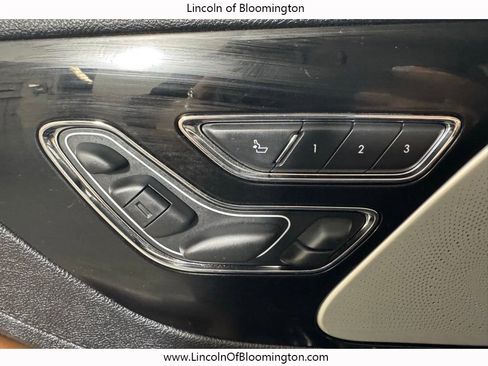Certified 2023 Lincoln Aviator Grand Touring w/ Equipment Group 301A AWD/4WD image 40