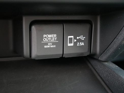 Used 2022 Honda Pilot Touring image 21