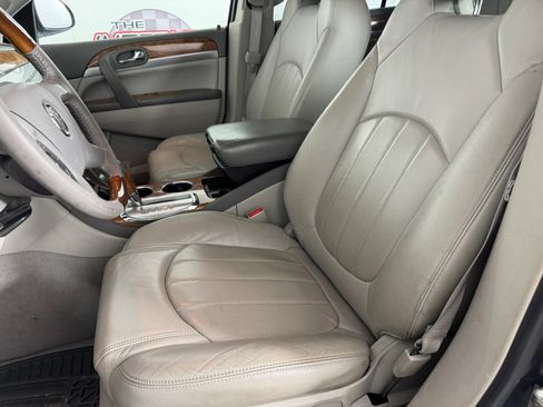 Used 2011 Buick Enclave CXL w/ Trailering Provision Package AWD/4WD image 28