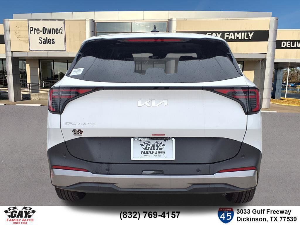 Certified 2026 Kia Sportage LX FWD image 18
