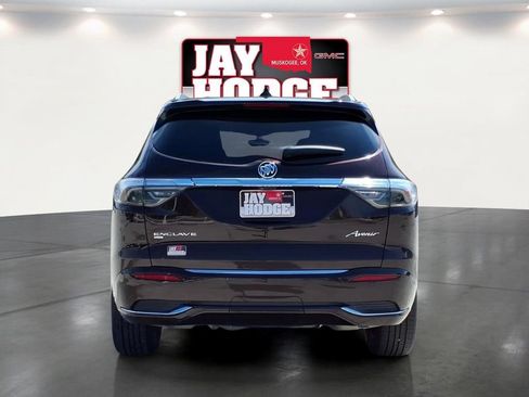 Used 2024 Buick Enclave Avenir w/ Avenir Technology Package AWD/4WD image 5