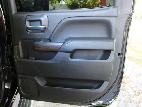 Used 2018 GMC Sierra 1500 Denali w/ Denali Ultimate Package image 14