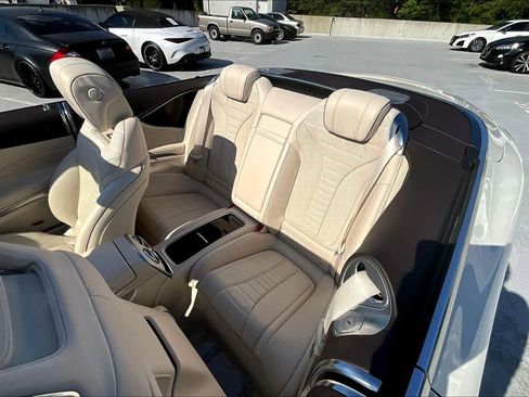 Used 2017 Mercedes-Benz S 550 Cabriolet image 17