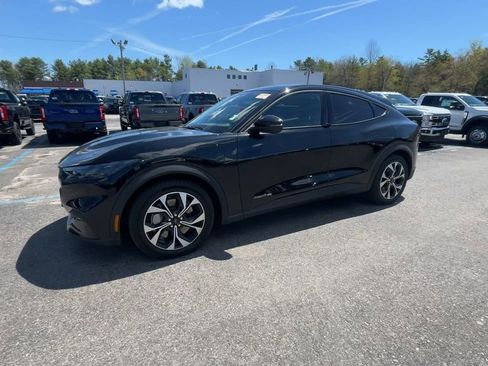 Used 2025 Ford Mustang Mach-E Select AWD/4WD image 15