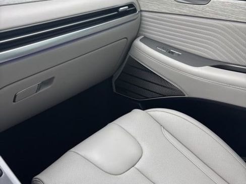 Used 2024 Hyundai Palisade Calligraphy image 29