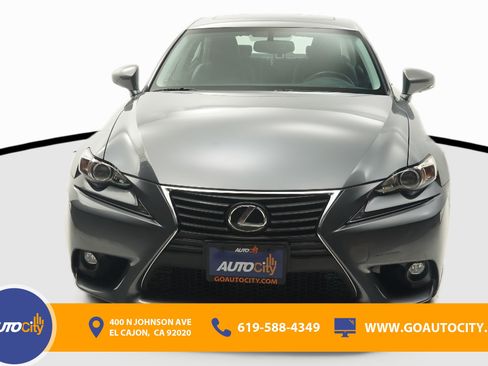 Used 2016 Lexus IS 200t image 4
