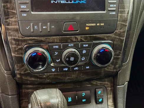 Used 2014 Buick Enclave Leather FWD image 15