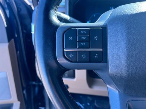 Used 2023 Ford F350 Lariat image 16