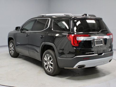 Used 2023 GMC Acadia SLE w/ Driver Convenience Package image 9