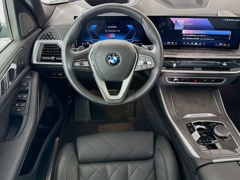 Used 2024 BMW X5 xDrive40i w/ Premium Package image 24