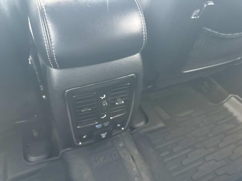 Used 2021 Jeep Grand Cherokee Limited w/ Quick Order Package 28K 80th AWD/4WD image 17