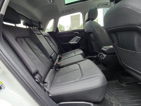 Used 2021 Audi Q3 2.0T Premium image 17