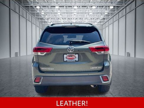 Used 2019 Toyota Highlander Limited w/ Protection Package #3 AWD/4WD image 9