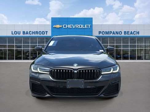 Used 2023 BMW 530i w/ M Sport Package RWD image 2