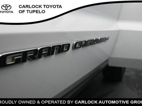 Used 2022 Jeep Grand Cherokee Limited AWD/4WD image 22