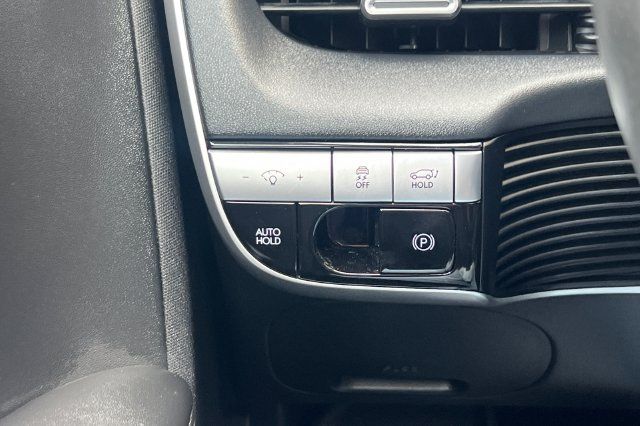 Certified 2024 Hyundai Ioniq 5 Limited RWD image 38