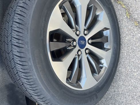 Used 2019 Ford F150 XL w/ Equipment Group 101A Mid image 12