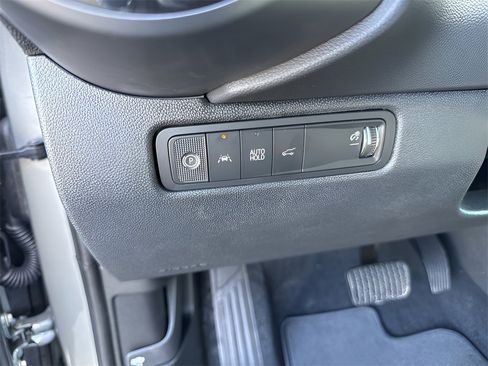 New 2026 Chevrolet Equinox EV RS image 25