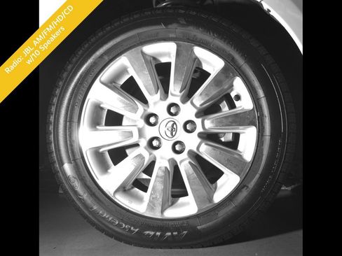 Used 2015 Toyota Sienna Limited Premium AWD/4WD image 10