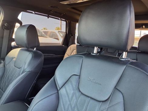 Used 2025 Kia Telluride SX X-Line image 17