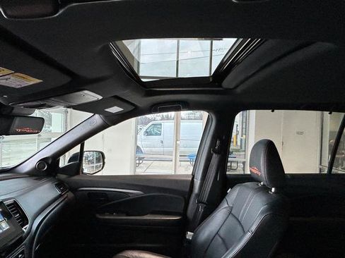 Used 2022 Honda Passport TrailSport image 15