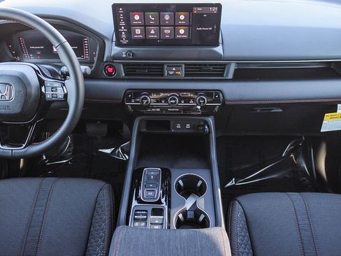 New 2026 Honda Pilot Sport image 9