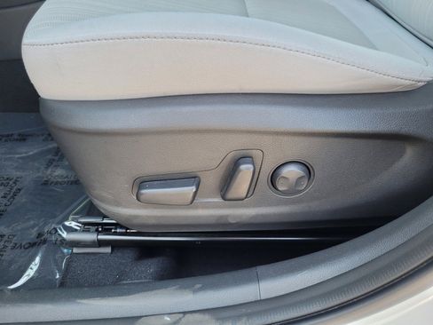 Used 2023 Hyundai Kona SEL w/ Cargo Package AWD/4WD image 12