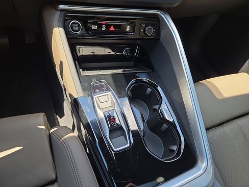 New 2026 Audi Q5 Premium Plus AWD/4WD image 22